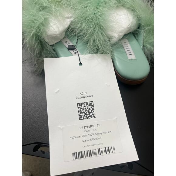 NWT Sleeper Pom Slides with Feathers in Mint - Size 35 - Picture 8 of 10